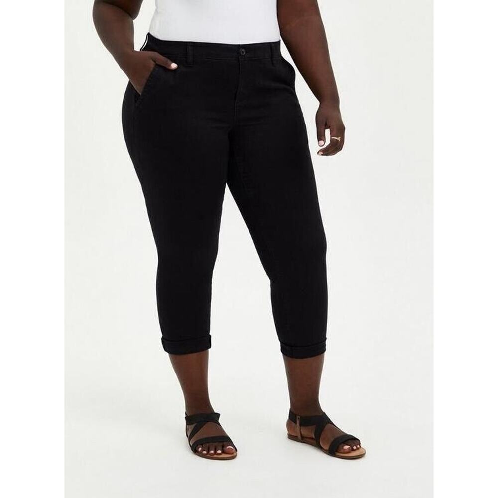 Torrid Plus‎ 18 Crop Pants Chino Stretch Twill Mid Rise Black Pockets Women’s